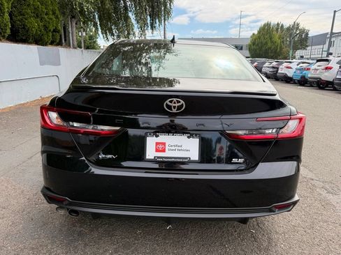 Certified 2025 Toyota Camry SE FWD image 6