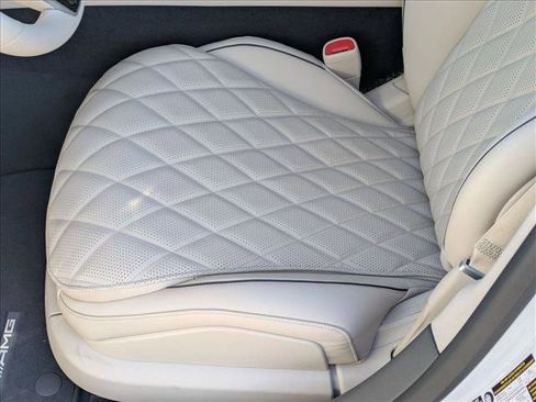 New 2026 Mercedes-Benz S 580e 4MATIC Sedan image 4