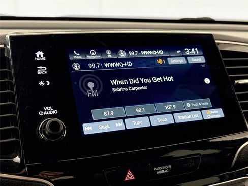 Used 2021 Honda Pilot Black Edition image 23