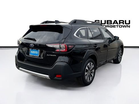 Used 2025 Subaru Outback Limited image 8