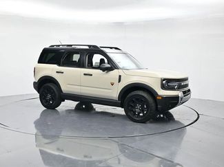 New 2025 Ford Bronco Sport Badlands w/ Badlands Tech Package AWD/4WD video 4