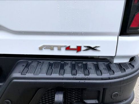 Used 2024 GMC Sierra 2500 AT4X w/ AT4X AEV Edition AWD/4WD image 23
