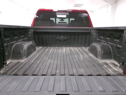 Certified 2022 Chevrolet Silverado 1500 LT Trail Boss w/ Convenience Package II image 11