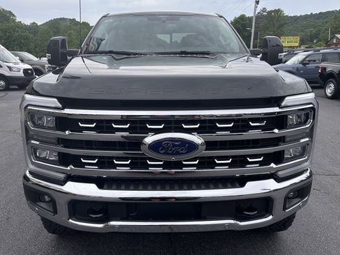 Used 2026 Ford F350 Lariat w/ Tremor Off-Road Package AWD/4WD image 3