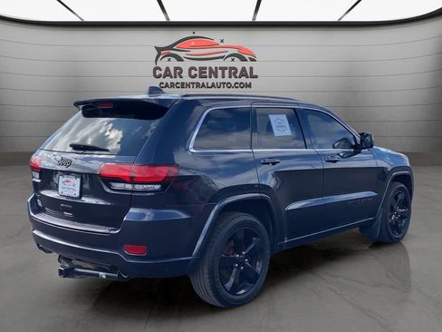 Used 2015 Jeep Grand Cherokee Altitude AWD/4WD image 5