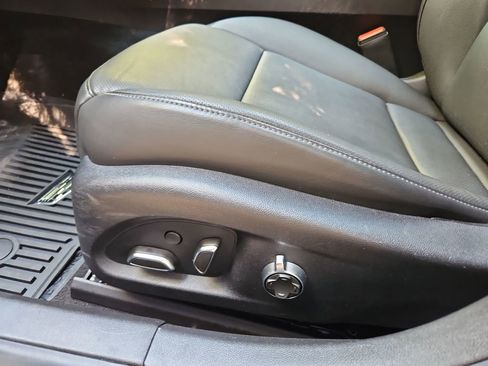 Used 2025 Cadillac CT5 Premium Luxury image 29