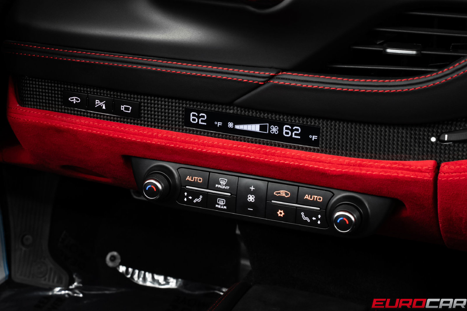 Used 2023 Ferrari F8 Tributo RWD image 35