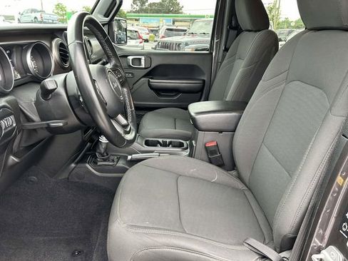 Used 2020 Jeep Wrangler Unlimited Sport S AWD/4WD image 14