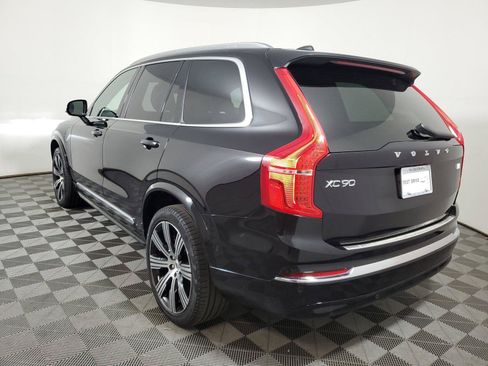 Certified 2024 Volvo XC90 T8 Ultimate w/ Protection Package AWD/4WD image 3