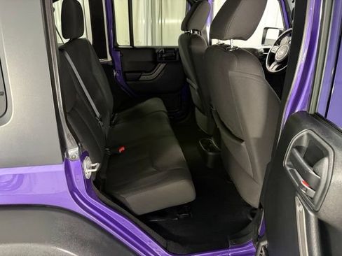 Used 2017 Jeep Wrangler Unlimited Sport w/ Quick Order Package 24S AWD/4WD image 8