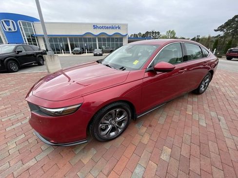 Certified 2024 Honda Accord EX-L image 27