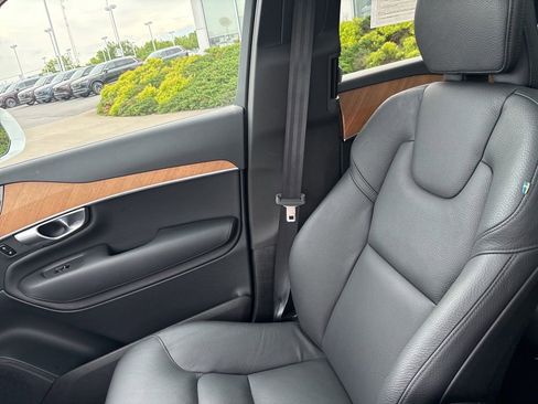 Certified 2023 Volvo XC90 B6 Plus w/ Protection Package Premier AWD/4WD image 23