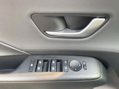 New 2026 Hyundai Kona Limited FWD image 10