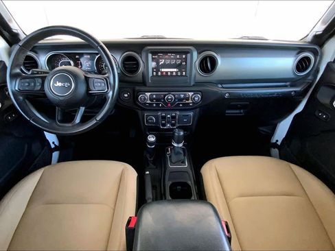 Used 2022 Jeep Wrangler Unlimited Sport image 16