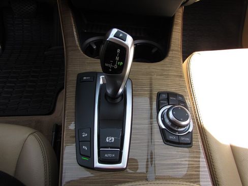 Used 2011 BMW X3 xDrive28i AWD/4WD image 19