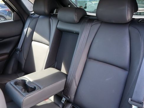 Used 2023 MAZDA CX-30 AWD 2.5 S w/ Premium Package image 14