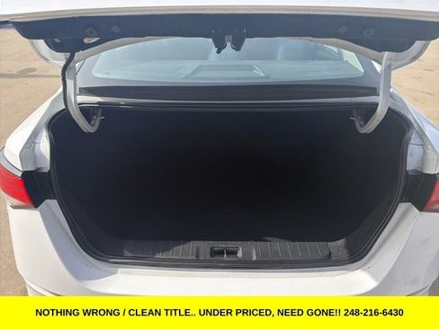 Used 2021 Nissan Sentra SV FWD image 9