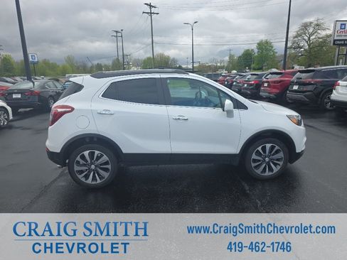 Used 2022 Buick Encore Preferred w/ Safety Package AWD/4WD image 7