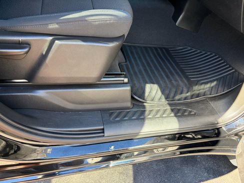 Used 2021 Chevrolet Silverado 1500 Custom Trail Boss image 46