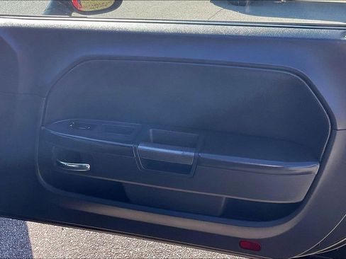 Used 2013 Dodge Challenger R/T image 20