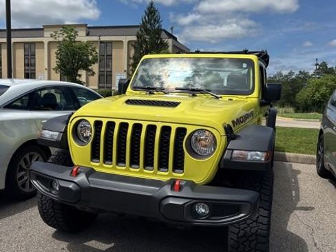 Used 2023 Jeep Gladiator Mojave w/ Cold Weather Group AWD/4WD image 1