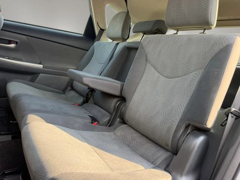 Used 2012 Toyota Prius V Three FWD image 13