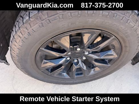 Used 2020 Chevrolet Silverado 1500 Custom w/ Custom Value Package RWD image 8