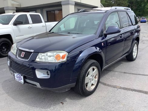 Used 2006 Saturn Vue AWD V6 w/ Sun & Sound Pkg image 3