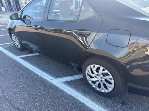Used 2019 Toyota Corolla LE FWD image 17