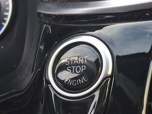 Used 2019 BMW 530i xDrive w/ Convenience Package image 23