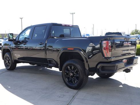 New 2026 GMC Sierra 3500 AT4 w/ AT4 Premium Plus Package AWD/4WD image 4