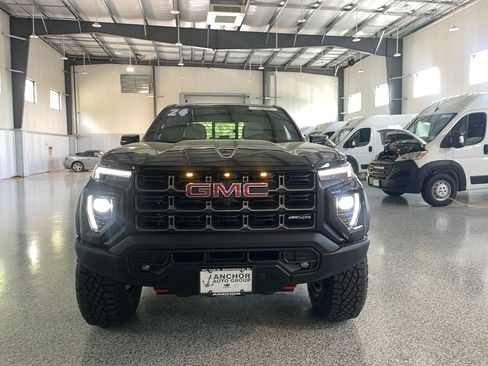 Used 2024 GMC Canyon AT4X w/ AT4X AEV Edition AWD/4WD image 2