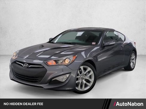 Used 2016 Hyundai Genesis 3.8 RWD image 1