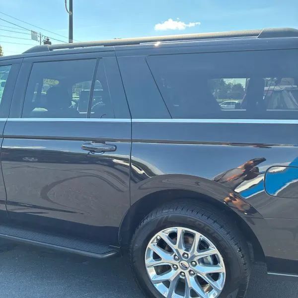Used 2020 Ford Expedition Max XLT AWD/4WD image 4
