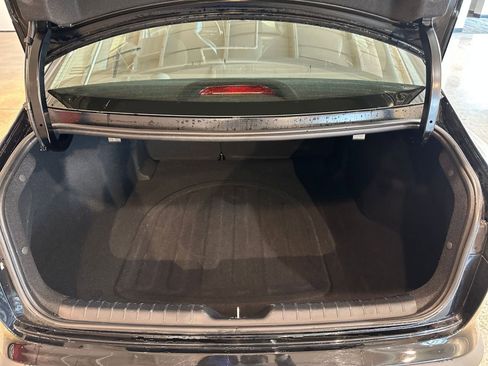 Used 2025 Kia K4 LXS image 31