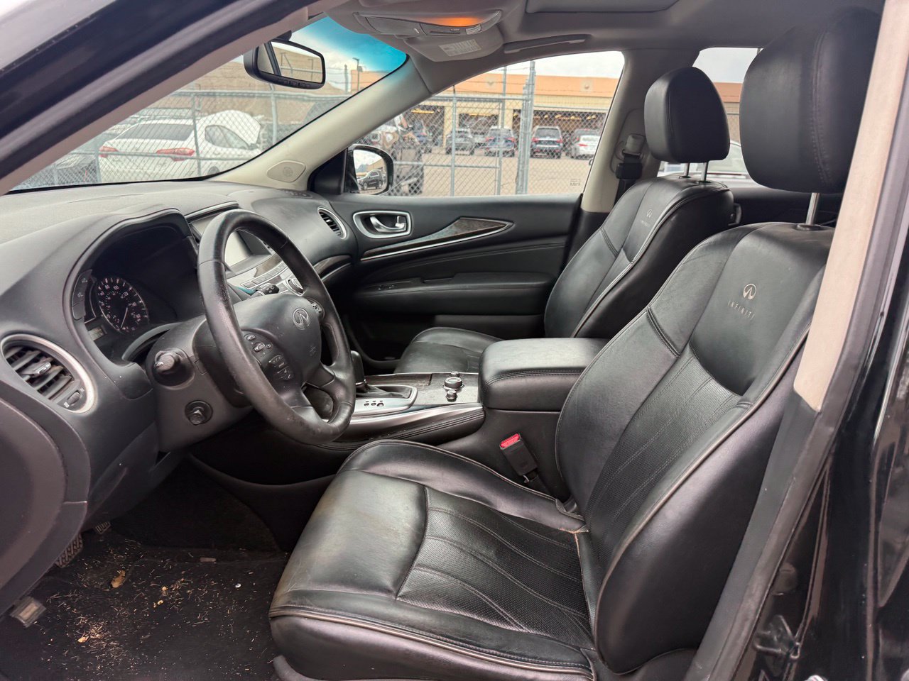 Used 2014 INFINITI QX60 FWD w/ Premium Plus Package image 13