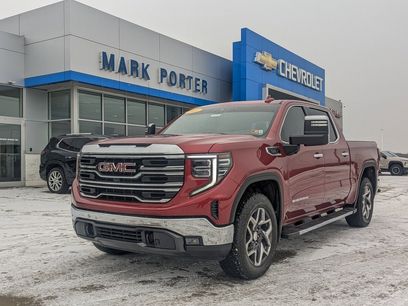 Used 2025 GMC Sierra 1500 SLT w/ SLT Premium Plus Package
