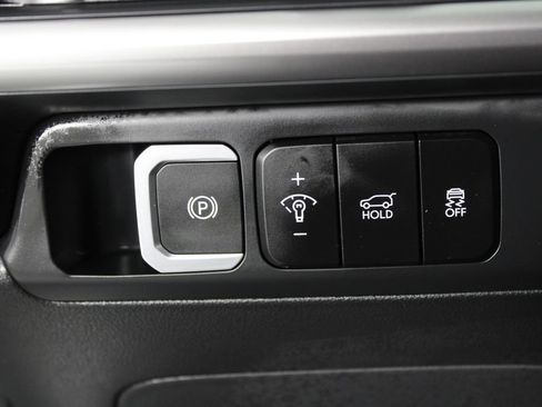 Certified 2026 Hyundai Santa Fe SEL FWD image 25