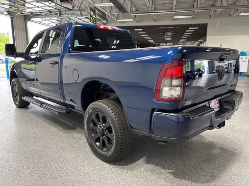 Used 2024 RAM 2500 Big Horn w/ Night Edition AWD/4WD image 5