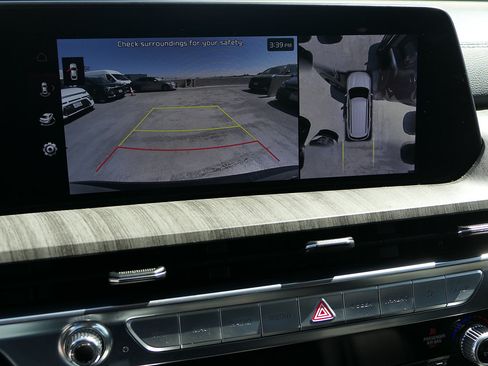 Used 2025 Kia Telluride SX FWD image 19