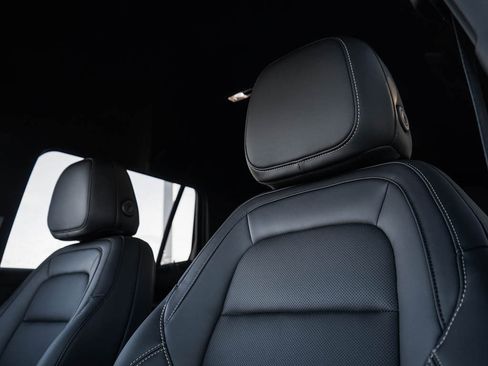 New 2026 GMC Terrain Elevation w/ Elevation Premium Package image 20