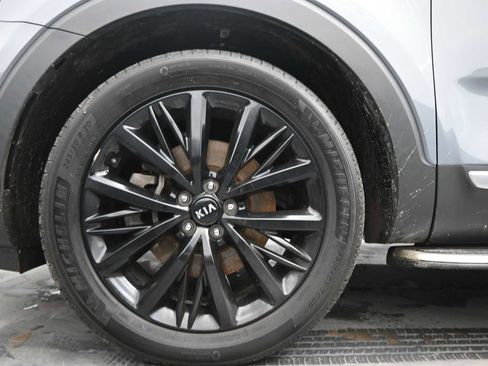 Used 2020 Kia Telluride SX w/ SX Prestige Package image 17