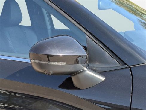 Used 2024 Mitsubishi Outlander SE Black Edition image 11