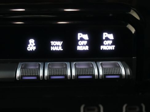 Used 2022 RAM 1500 Big Horn AWD/4WD image 23