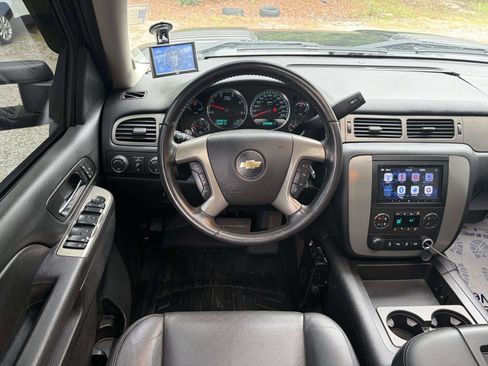 Used 2014 Chevrolet Silverado 2500 LTZ w/ LTZ Plus Package AWD/4WD image 2