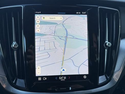 Certified 2024 Volvo S60 B5 Core image 21