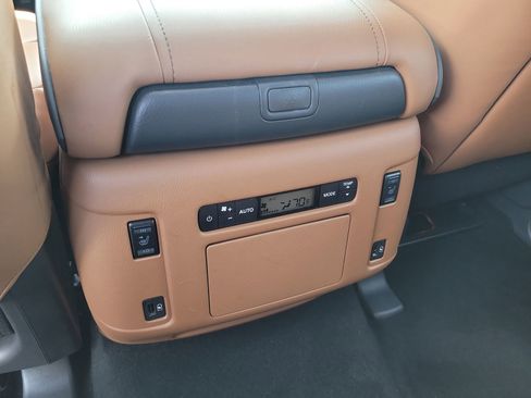 Used 2023 INFINITI QX80 Sensory w/ Cargo Package RWD image 12