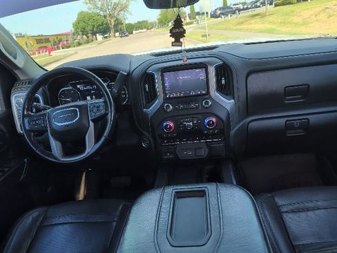 Used 2022 GMC Sierra 3500 Denali w/ Denali Ultimate Package AWD/4WD image 13