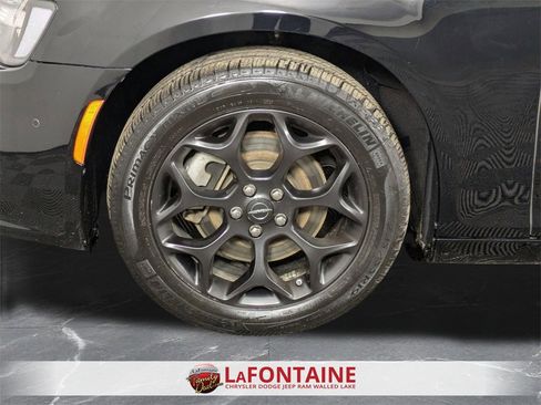 Used 2023 Chrysler 300 Touring L w/ Popular Equipment Group image 32