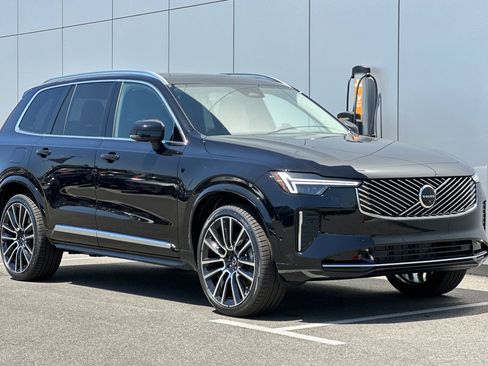 New 2025 Volvo XC90 B6 Ultra w/ Lounge Package AWD/4WD image 7